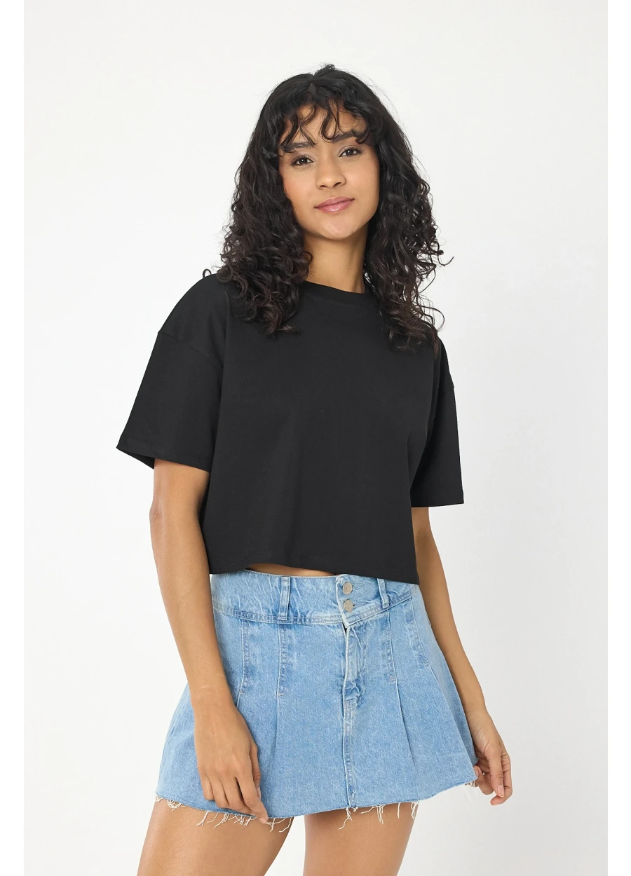 Baykuş Siyah Crop Basic Tişört – Zamansız ve Şık